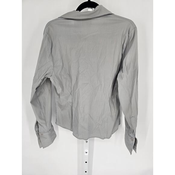 Christie & Jill Women's Long Sleeve Gray Button Down Blended Fiber Top Size M - Picture 4 of 4